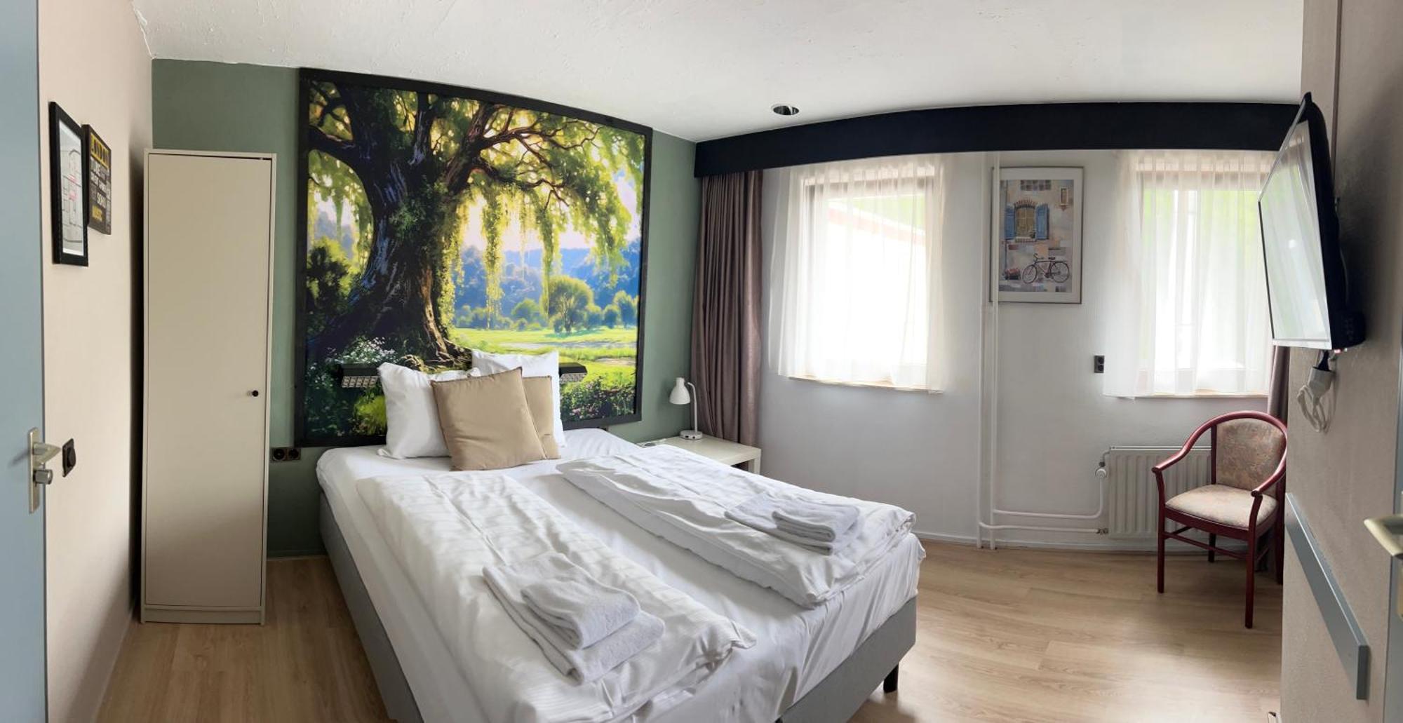 Hotel Gaudi 3*