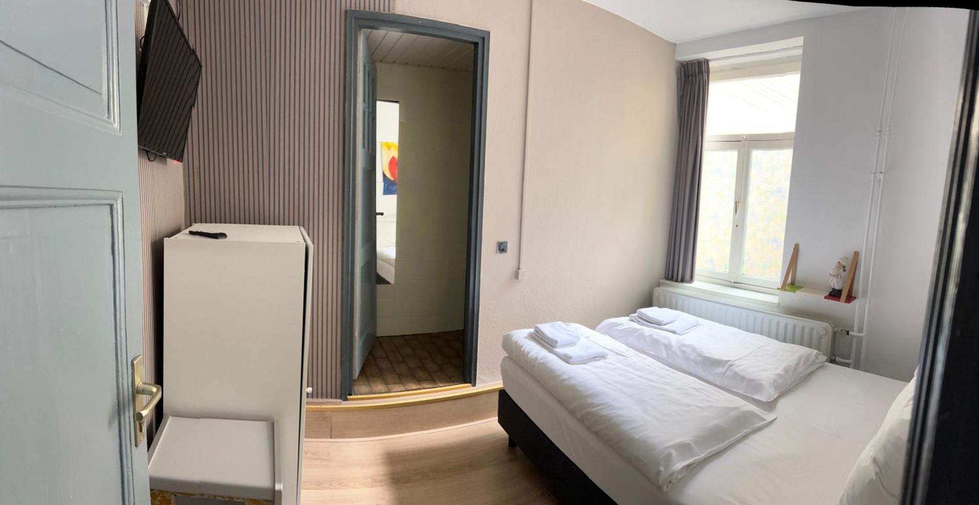 Hotel Gaudi 3*