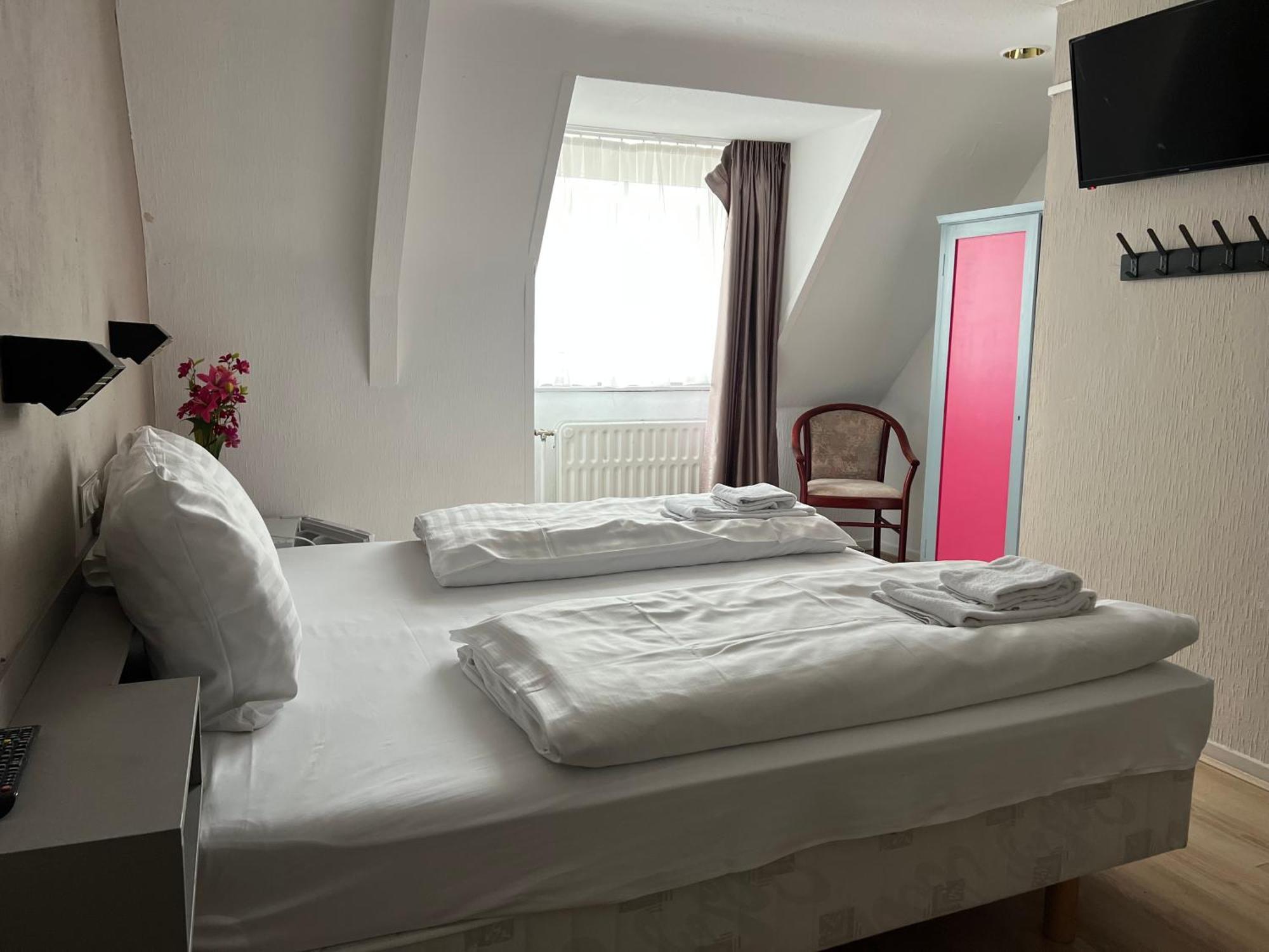 Hotel Gaudi 3*